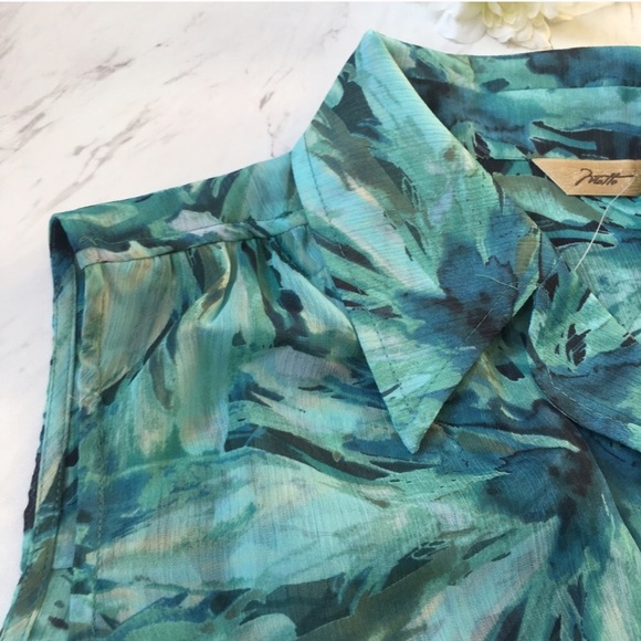 MOTTO | Green Floral Button Up Collared Shirt - Picture 3 of 7